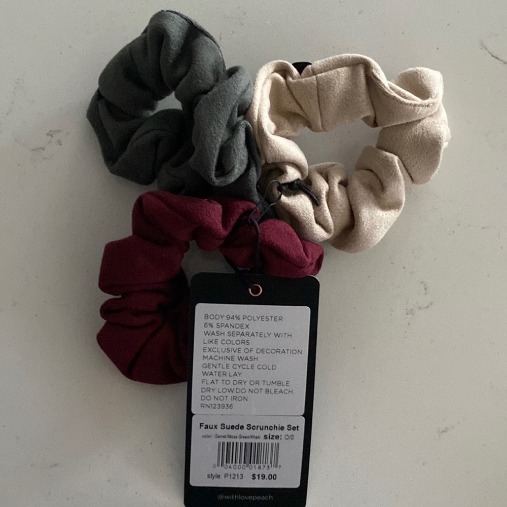Set of 3 faux suede scrunchies by Peach.  Tan, maroon, Hunter green NWT.